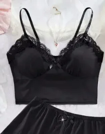 shein-czarny-top-koronka-ramiaczka-s09-l