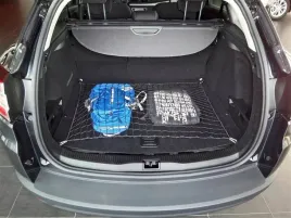 siatka-do-bagaznika-renault-megane-iii-kombi-gran
