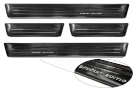 nakladki-progowe-special-edition-renault-arkana-c
