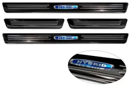 nakladki-progowe-do-volkswagen-touareg-3-hybrid