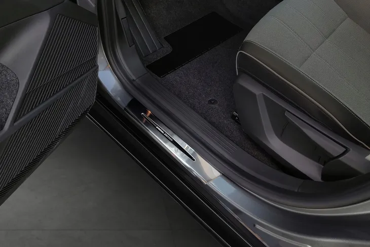 nakladki-progowe-do-renault-megane-e-tech-producent-avisa-numer-katalogowy-producenta-2-18039