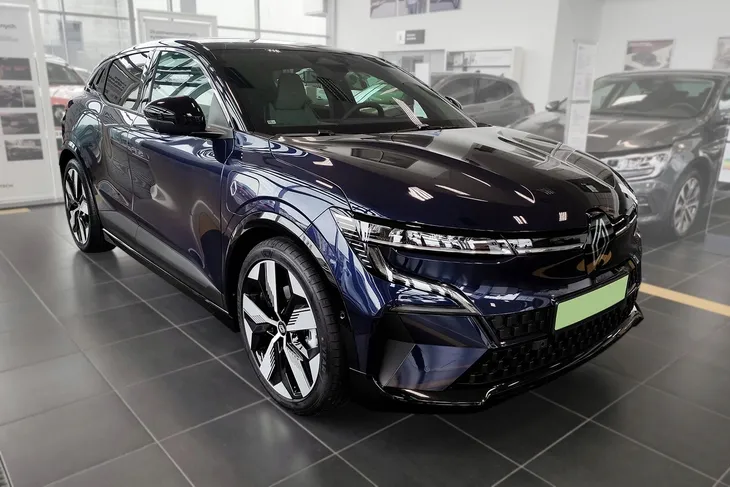 nakladki-progowe-do-renault-megane-e-tech-producent-avisa-stan-nowy-numer-katalogowy-producenta-2-18039