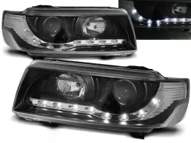 reflektory-przednie-vw-passat-b4-black-daylight