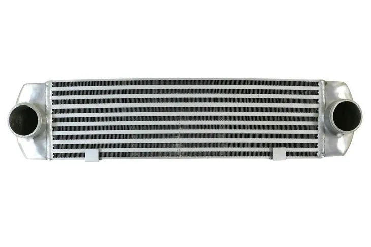 intercooler-turboworks-bmw-e82-e90-e92-benzyna-130mm-jakosc-czesci-zgodnie-z-gvo-p-zamiennik-o-jakosci-porownywalnej-do-oryginalu