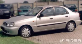 daewoo-lanos-5d-listwy-boczne
