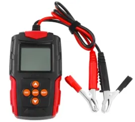 cyfrowy-tester-miernik-do-baterii-z-wyswietlaczem-led-12v-24v-3ah-200ah-kd5