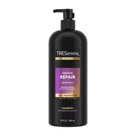 szampon-do-wlosow-regenerujacy-z-keratyna-keratin-repair-tresemme-828-ml