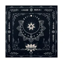 mata-do-tarota-kwadratowa-49x49-cm-czarna-obrus-na-oltarz-wrozbiarski