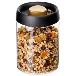 pojemnik-na-produkty-sypkie-szklany-z-pokrywka-prozniowy-900-ml