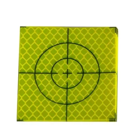Folia dalmiercza samoprzylepna HEMID odblaskowa 40x40 mm dla Geodetów Teren