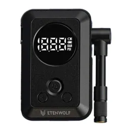kompresor-samochodowy-bezprzewodowy-etenwolf-s0-150-psi-2400mah-opony-auto