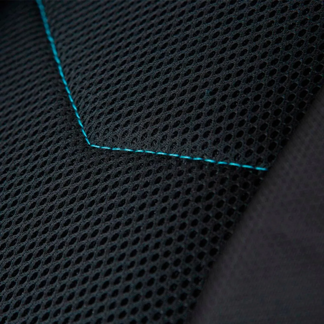 acer-predator-urban-backpack-18