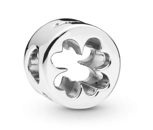 Charms Pandora z Czterolistną Koniczynką na Szczęście i Odwagę PE 797868