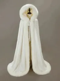 shein-biale-ponczo-z-kapturem-sztuczne-futro-w01
