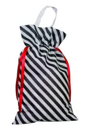 worek-prezentowy-czarno-biale-paski-32-x-50-cm