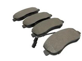 klocki-hamulcowe-przod-brembo-p68062-ze-stykiem-zuzycia