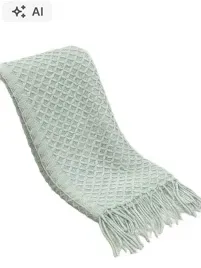 shein-zielona-narzuta-z-fredzelkami-130-175-1la