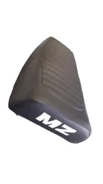 siedzenie-mz-etz-251-siedzenie-mz-etz-150-125-kanapa-z-napisami-mz-nowa