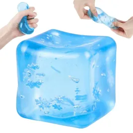 gniotek-kostka-fidget-sensoryczny-antystresowy-pies-niebieski-5-cm