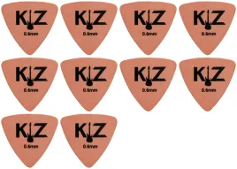 10x-kostki-do-gitary-piorko-kz-triangle-06-mm-zestaw-z-tediorexu