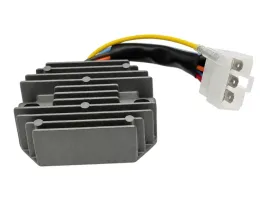 regulator-napiecia-yanmar-3tn66e-3tna72e-3tna72l-ub