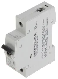 wylacznik-nadpradowy-le-419200-jednofazowy-10-a-typ-c-legrand