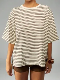 missguided-t-shirt-okragly-dekolt-paski-s06-l