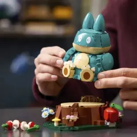 nd01-281299-lego-pokemon-munchlax-72150