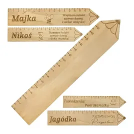 drewniana-linijka-z-grawerem-olowek-na-zakonczenie-roku-18-x-35-cm