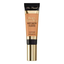 too-faced-born-this-way-soft-matte-foundation-matujacy-podklad-w-plynie