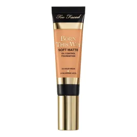 too-faced-born-this-way-soft-matte-foundation-matujacy-podklad-w-plynie