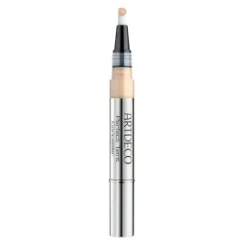 artdeco-perfect-teint-concealer-rozswietlajacy-korektor-w-pedzelku-19