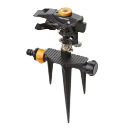 zraszacz-pulsacyjny-metalowy-1023658-fiskars
