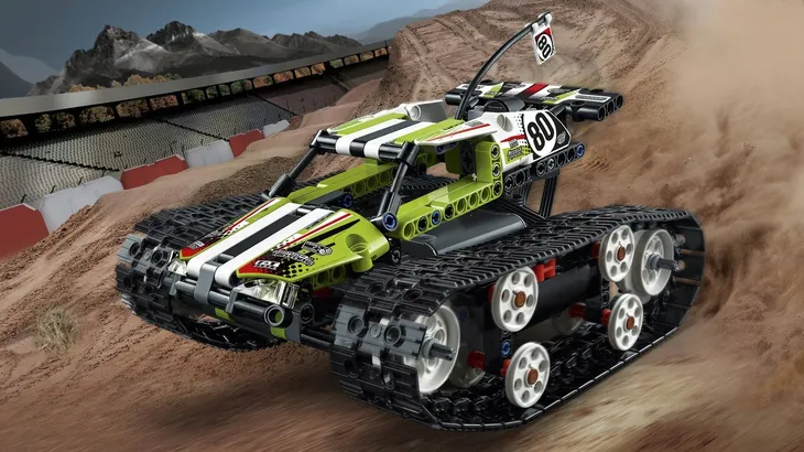 lego-technic-rc-tracked-racer