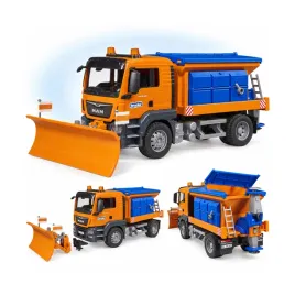 bruder-03785-plugosolarka-man-tgs-z-lemieszem-i-posypywarka-zabawka-model