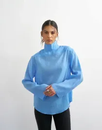 topshop-niebieska-koszula-z-dlugim-rekawem-b25-s