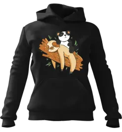 bluza-damska-z-kapturem-panda-siedzaca-na-leniwcu-czarna-s