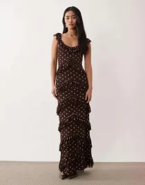 pretty-lavish-brazowa-maxi-sukienka-groszki-b25-xl