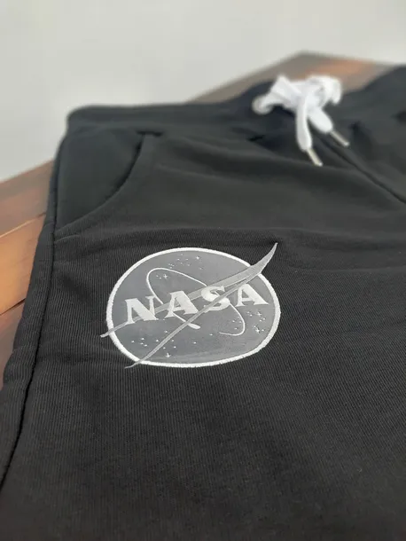 alpha-industries-szorty-nasa-basic-116362-rozmiar-m-stan-nowy