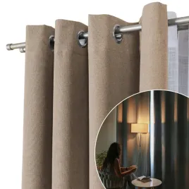 zaslona-100percent-zaciemniajaca-na-przelotkach-140x230-cm-bezowa-blackout-kolka-oslona-okienna-do-sypialni-i-salonu-poliestrowa