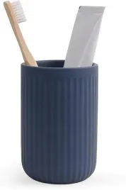 kubek-ceramiczny-na-szczoteczki-do-zebow-niebieski-w-paski