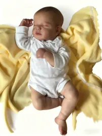 keiumi-lalka-reborn-50-cm-dziewczynka-jak-zywe-dziecko-bobas-zestaw-ze-smoczkiem-i-misiem-zabawka-dla-dzieci-od-3-lat