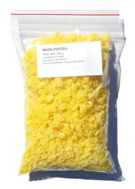 wosk-pszczeli-rozdrobniony-granulowany-200g-do-wyrobu-swiec-zolty-surowiec-o-zapachu-pszczelim