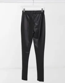 czarne-legginsy-imitacja-skory-oew-b20-s
