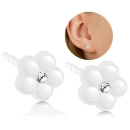 blomdahl-hipoalergiczne-kolczyki-stale-daisy-pearl-white-6mm-plastik-med