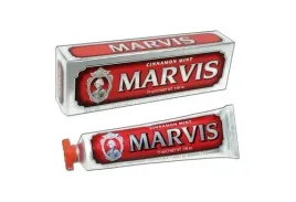 marvis-pasta-do-zebow-z-fluorem-cinnamon-mint-85ml