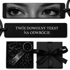 brelok-grawer-oczu-prezent-personalizowany-zdjecie-oczy-dla-niego-dla-niej-zawieszka-do-kluczy-metalowa-czarna