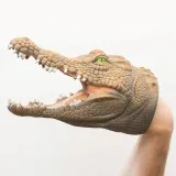 wild-thingz-hand-puppet-crocodile-medium-wiek-dziecka-10-lat