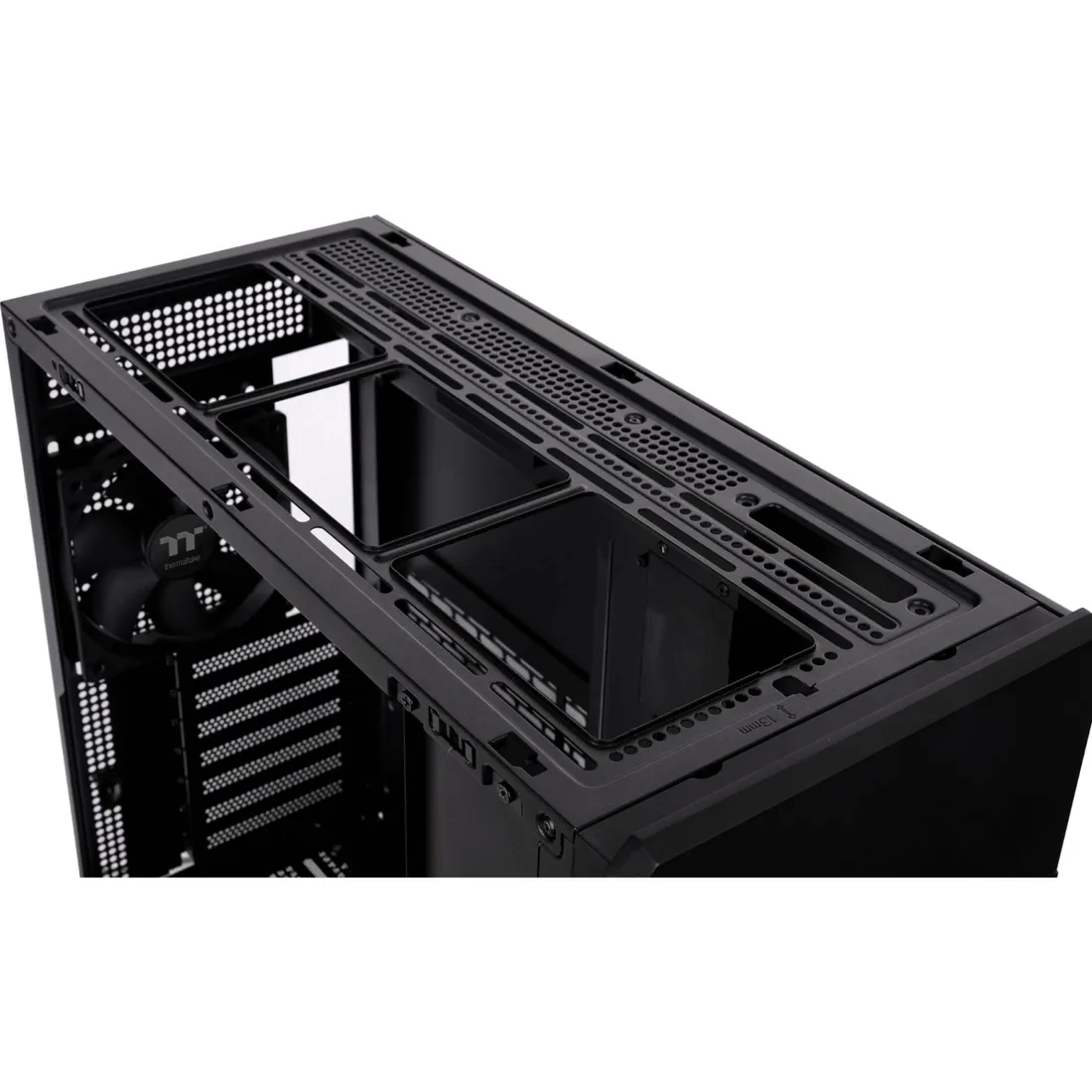 thermaltake-tr300-tg-stan-nowy