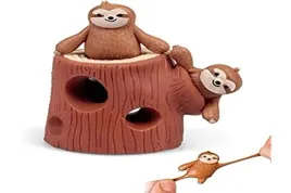 tobar-stretchy-sloth-and-stump
